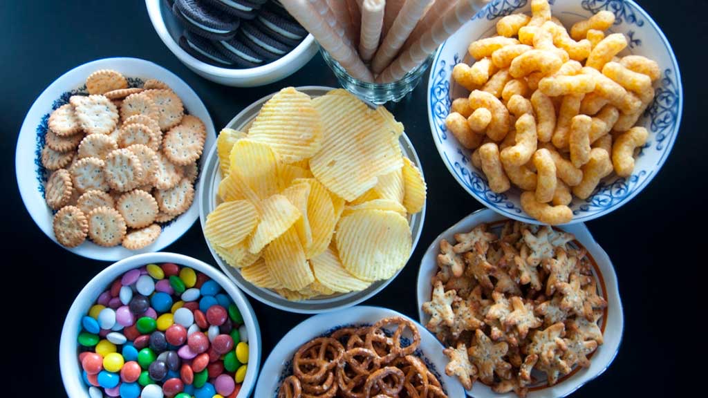 Unhealthy snack options comparison